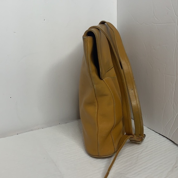 REBECCA DANIELS Italian Leather shoulder bag - Picture 2 of 8